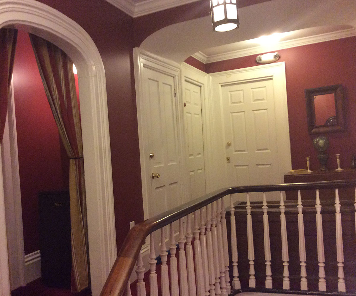 Rooms - Antique & Irish Welch House